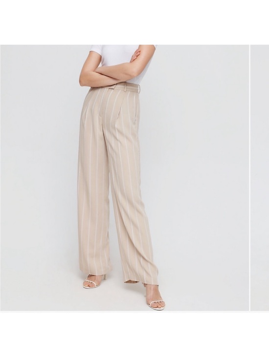Aritzia Pants - NWT Aritzia Babaton Sadiki trouser pants in stripes